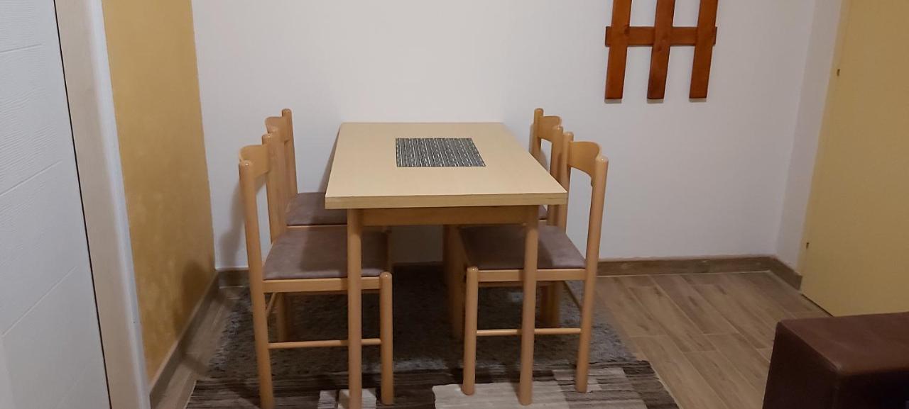 Apartman Gogi Hotel Zlatibor Bagian luar foto